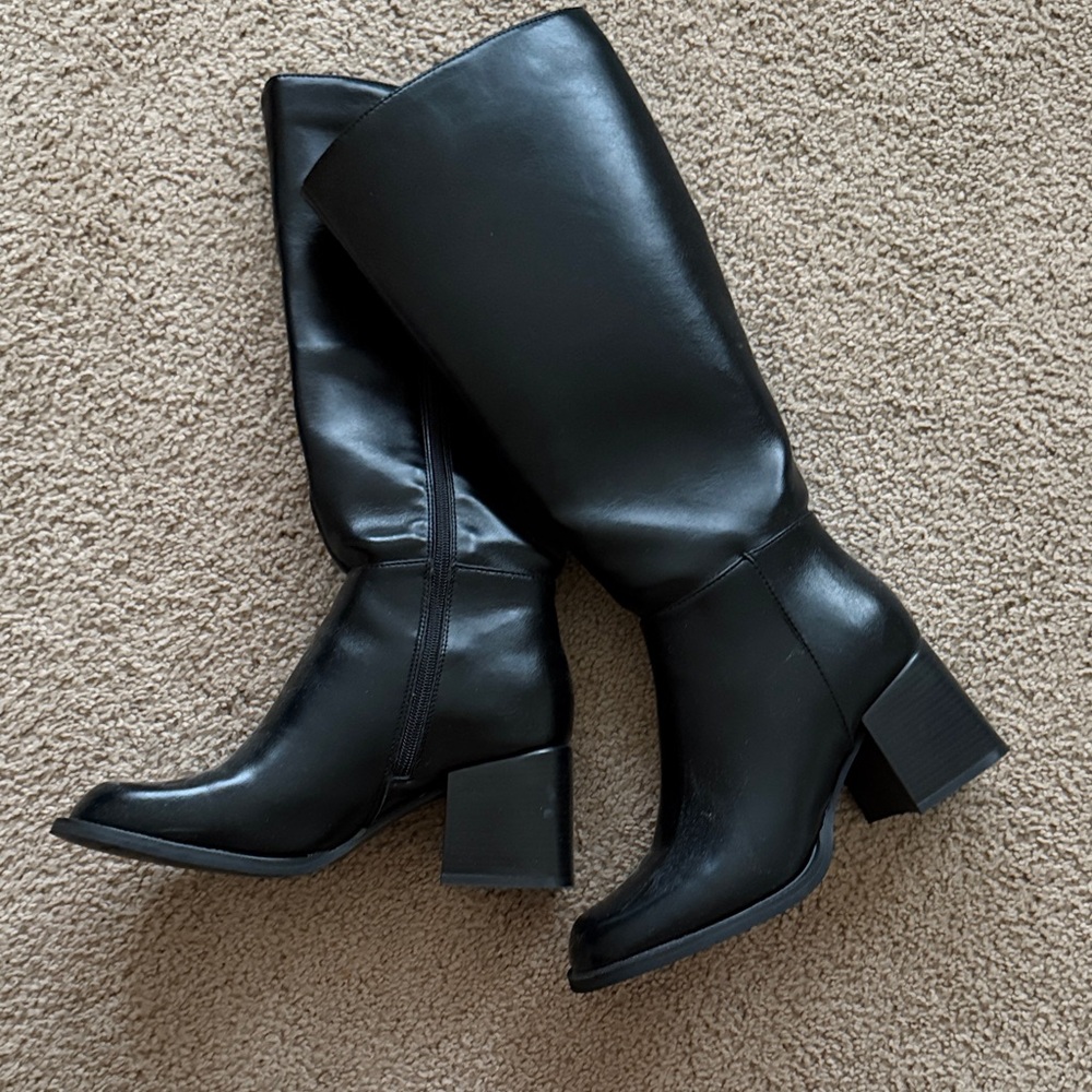 Olivia Miller Women’s Sky Tall Boots